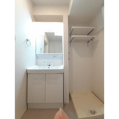 ヴィラ　アミング 205【管理NO：1-025513501-02050】 ★家具家電は申し込み後に搬入します★ ★2026年09月上旬入居可能★の物件画像