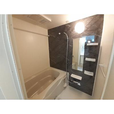 ヒカルサ高岡角イースト 201【管理NO：1-027529601-02010】 ★家具家電は申し込み後に搬入します★の物件画像