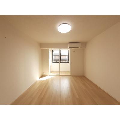 ラ・ルミエール 204【管理NO：1-026730401-02040】 ★家具家電は申し込み後に搬入します★の物件画像