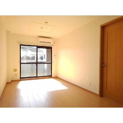 サンフォニア八田 102【管理NO：1-011724601-01020】 ★家具家電は申し込み後に搬入します★ ★2026年09月中旬入居可能★の物件画像