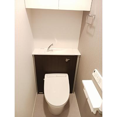 ライゼ 102【管理NO：1-027732201-01020】 ★家具家電は申し込み後に搬入します★の物件画像