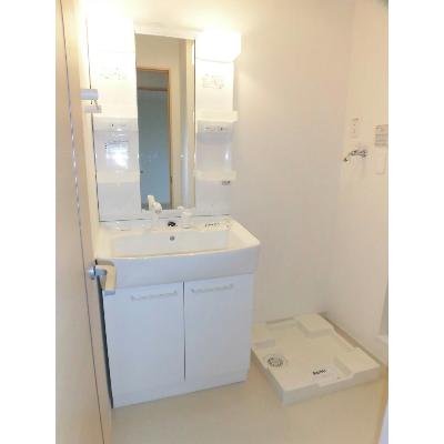 ヴァーサアラヤ 102【管理NO：1-017728701-01020】 ★家具家電は申し込み後に搬入します★の物件画像