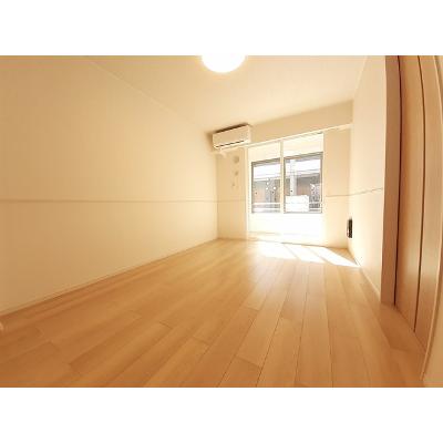 プラティーヌ・ドゥ 103【管理NO：1-026442002-01030】 ★家具家電は申し込み後に搬入しますの物件画像