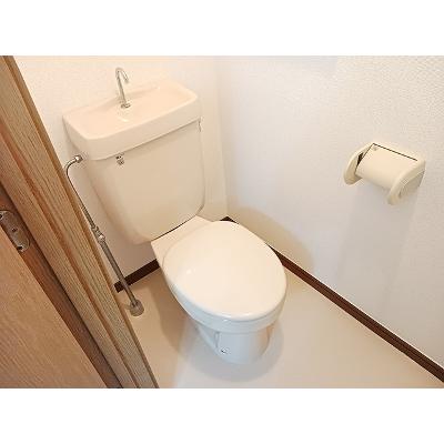 チェリーブロッサム 101【管理NO：1-007738801-01010】 ★家具家電は申し込み後に搬入します★の物件画像