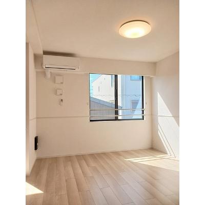 クインス 203【管理NO：1-027581901-02030】 ★家具家電は申し込み後に搬入します 2026年08月下旬入居可能の物件画像