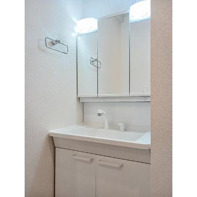 クインス 203【管理NO：1-027581901-02030】 ★家具家電は申し込み後に搬入します 2026年08月下旬入居可能の物件画像