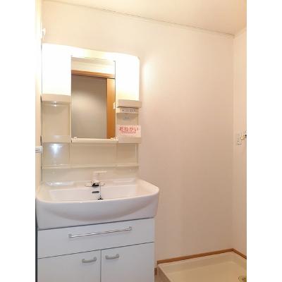 プリマベーラⅠ 101【管理NO：1-013825701-01010】 ★家具家電は申し込み後に搬入します★ ★2026年08月中旬入居可能★の物件画像