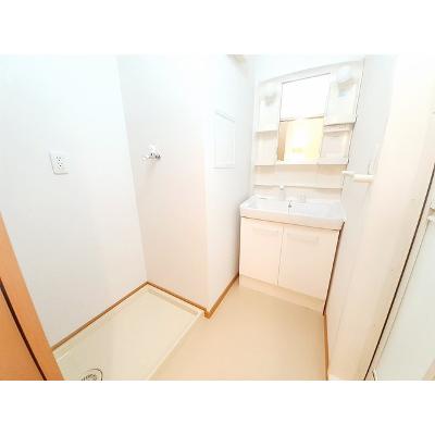 メゾン　ド　フランＡ 203【管理NO：1-013851501-02030】 ★家具家電は申し込み後に搬入します★の物件画像