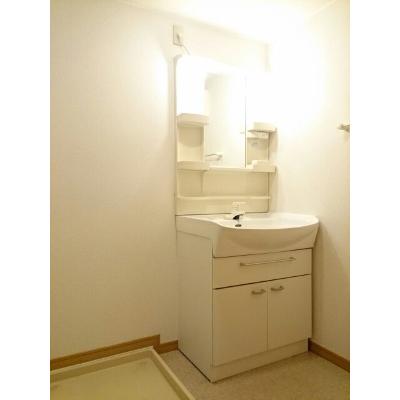 ブルーム 101【管理NO：1-012716201-01010】 ★家具家電は申し込み後に搬入します 2026年09月上旬入居可能の物件画像
