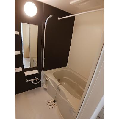 雅楽 101【管理NO：1-021596601-01010】 ★家具家電は申し込み後に搬入します★の物件画像