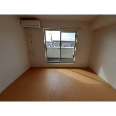 ｍｏｍｏの樹 203【管理NO：1-017432601-02030】 ★家具家電は申し込み後に搬入します 2026年08月下旬入居可能の物件画像