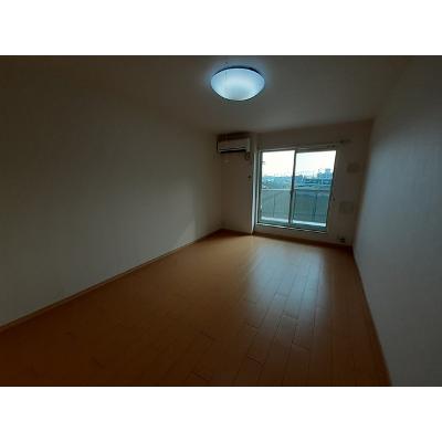 ルミエール　エイメイ 203【管理NO：1-016547001-02030】 ★家具家電は申し込み後に搬入します 2026年09月上旬入居可能の物件画像