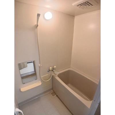 シュロスアリノ 302【管理NO：1-007142201-03020】 ★家具家電は申し込み後に搬入します 2026年08月上旬入居可能の物件画像