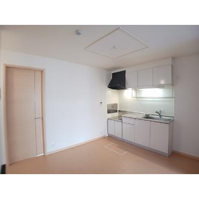 サンライズ大安 106【管理NO：1-015599201-01050】 ★家具家電は申し込み後に搬入します★の物件画像