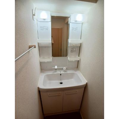 グランツ　旭 203【管理NO：1-021560201-02030】 ★家具家電は申し込み後に搬入します 2026年08月下旬入居可能の物件画像