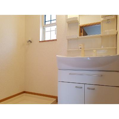 メゾン・みのうら 208【管理NO：1-014515501-02070】 ★家具家電は申し込み後に搬入します 2026年09月中旬入居可能の物件画像