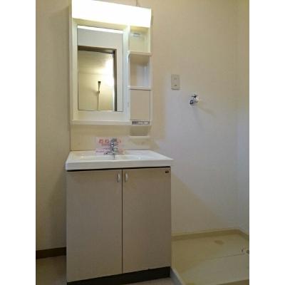セントラル・ヒルズ 105【管理NO：1-010040501-01040】 ★家具家電は申し込み後に搬入します★ ★2026年09月中旬入居可能★の物件画像