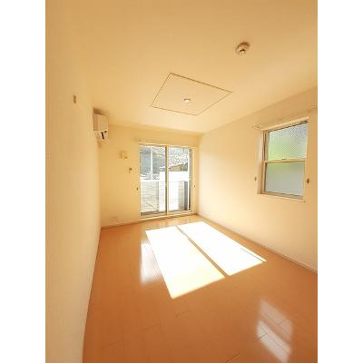 レガーメ　Ⅰ 101【管理NO：1-018267801-01010】 ★家具家電は申し込み後に搬入します 2026年09月上旬入居可能の物件画像