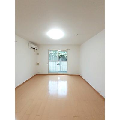 ラナコッタ 101【管理NO：1-014905001-01010】 ★家具家電は申し込み後に搬入します★ ★2026年08月下旬入居可能★の物件画像