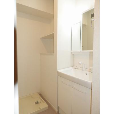 エターナルグランツ 103【管理NO：1-027052001-01030】 ★家具家電は申し込み後に搬入します★の物件画像