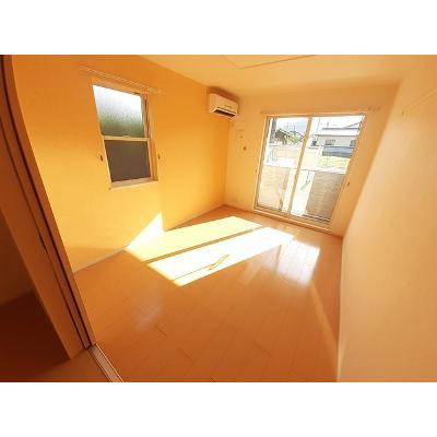 ソレイユ伊川Ⅱ 103【管理NO：1-018613602-01030】 ★家具家電は申し込み後に搬入します★ ★2026年09月中旬入居可能★の物件画像