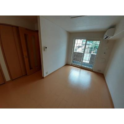 ユリシス１番館 103【管理NO：1-015165301-01030】 ★家具家電は申し込み後に搬入します★の物件画像