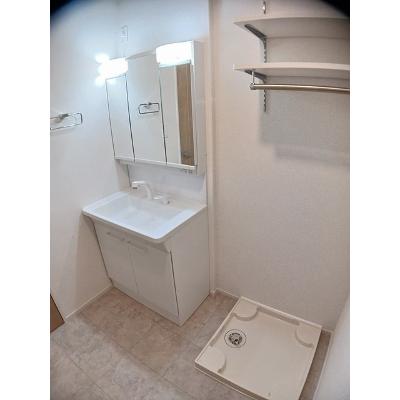 フローラ手鎌　Ⅰ 104【管理NO：1-027114601-01040】 ★家具家電は申し込み後に搬入します★ ★2026年09月中旬入居可能★の物件画像