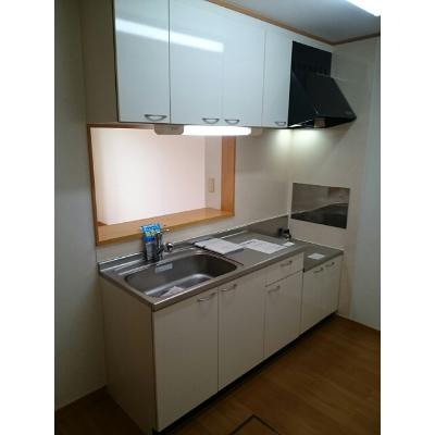 エンブレイスミドル 102【管理NO：1-013526201-01020】 ★家具家電は申し込み後に搬入します★の物件画像