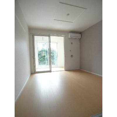 ＮｏｂｌｅＰｅａｃｈ弐番館 103【管理NO：1-020295602-01030】 ★家具家電は申し込み後に搬入します★ ★2026年09月上旬入居可能★の物件画像