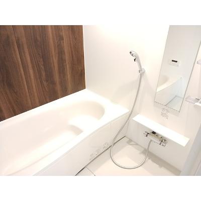 パーク　ヒル　Ⅱ 202【管理NO：1-027379801-02020】 ★家具家電は申し込み後に搬入します★の物件画像
