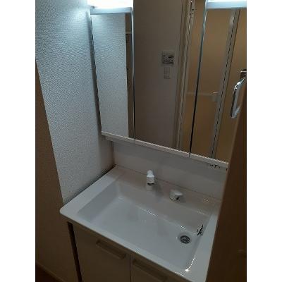 ウルビーノ　Ⅰ 201【管理NO：1-025536801-02010】 ★家具家電は申し込み後に搬入します★の物件画像