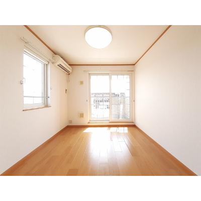 グランド・ルー　Ⅱ 201【管理NO：1-012589101-02010】 ★家具家電は申し込み後に搬入します 2026年09月上旬入居可能の物件画像