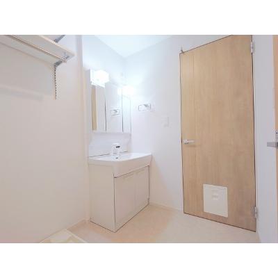 アクティフ　Ⅱ 102【管理NO：1-028634702-01020】 ★家具家電は申し込み後に搬入します★の物件画像