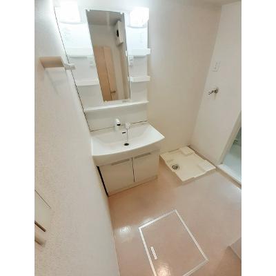 カシーヌ　ショコラⅠ 202【管理NO：1-021163201-02020】 ★家具家電は申し込み後に搬入します★の物件画像