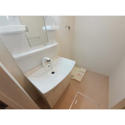 アビタシオン 204【管理NO：1-023660101-02040】 ★家具家電は申し込み後に搬入します★ ★2026年09月上旬入居可能★の物件画像