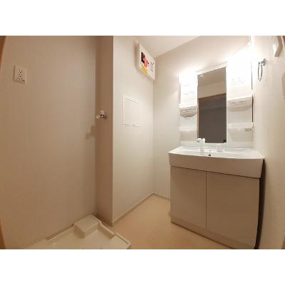 アンジュフラン 202【管理NO：1-018353701-02020】 ★家具家電は申し込み後に搬入します 2026年08月下旬入居可能の物件画像