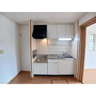 コモド　アビターレ 113【管理NO：1-014261001-01030】 ★家具家電は申し込み後に搬入します★の物件画像