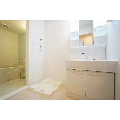 ホワイトリリーⅠ 201【管理NO：1-022866301-02010】 ★家具家電は申し込み後に搬入します 2026年09月上旬入居可能の物件画像