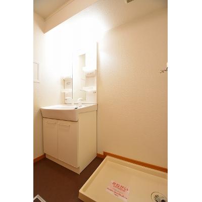 シャンゼリゼＡ 202【管理NO：1-014790001-02020】 ★家具家電は申し込み後に搬入します★の物件画像