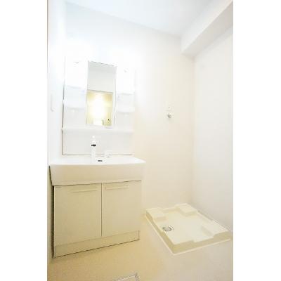 サンライズ　グローブ 206【管理NO：1-023172601-02050】 ★家具家電は申し込み後に搬入します 2026年09月上旬入居可能の物件画像
