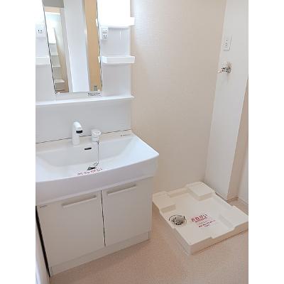 クレセントＤ 105【管理NO：1-021803202-01040】 ★家具家電は申し込み後に搬入します★の物件画像