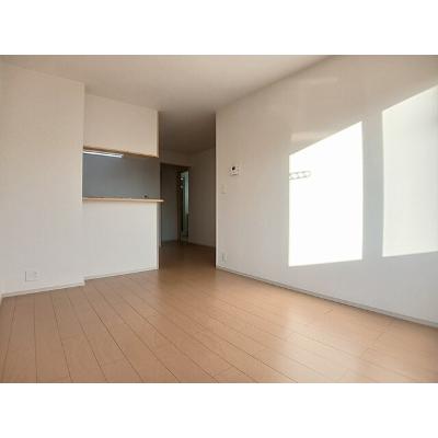 メゾン　エクセルＥ 102【管理NO：1-017667701-01020】 ★家具家電は申し込み後に搬入します★の物件画像