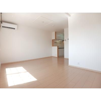 ラフィネＭ 203【管理NO：1-016839702-02030】 ★家具家電は申し込み後に搬入します★の物件画像