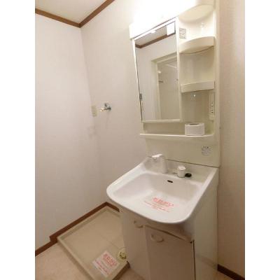 サンクレストール 101【管理NO：1-011448901-01010】 ★家具家電は申し込み後に搬入します 2026年08月下旬入居可能の物件画像