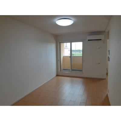 プランタンⅡ 202【管理NO：1-020161701-02020】 ★家具家電は申し込み後に搬入します 2026年09月上旬入居可能の物件画像