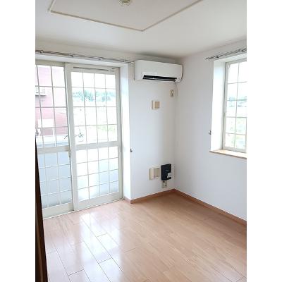 ファミールⅡ 102【管理NO：1-011857902-01020】 ★家具家電は申し込み後に搬入します★の物件画像