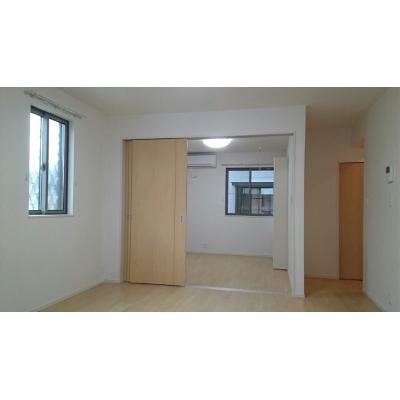 シオンジェルメ 101【管理NO：1-025394101-01010】 ★家具家電は申し込み後に搬入します 2026年09月中旬入居可能の物件画像