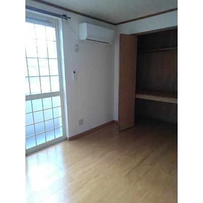 ドミール高出 202【管理NO：1-009559601-02020】 ★家具家電は申し込み後に搬入します★ ★2026年08月下旬入居可能★の物件画像