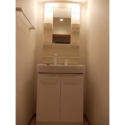 ヤングウッズ 503【管理NO：1-012032001-05030】 ★家具家電は申し込み後に搬入します★ ★2026年08月下旬入居可能★の物件画像