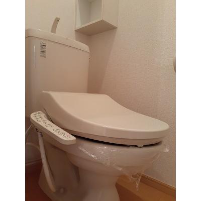 グロリアスコンフォート 101【管理NO：1-015523901-01010】 ★家具家電は申し込み後に搬入します★の物件画像